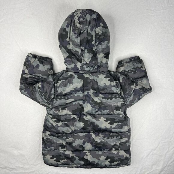 iXtreme Boys Camo Puffer Jacket Hood Fleece Lined Rubber Patch Size 2T Gray - Picture 2 of 6